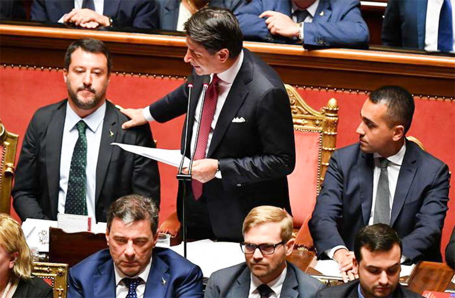 Finisce l’era Conte. “Salvini? Un irresponsabile incompetente”