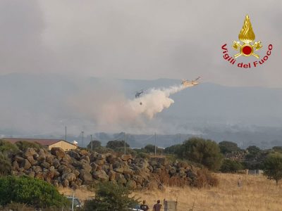 L'intervento dei Vigili del fuoco nelle campagne dei Dualchi