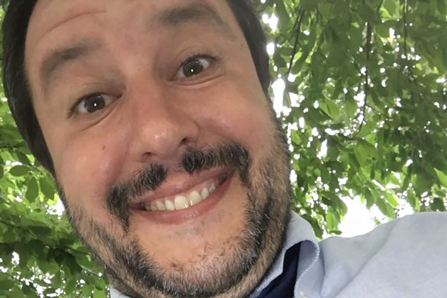 Chiusure per Covid a Pasqua. Salvini: “irrispettoso per gli italiani”. Zingaretti: “Risolva i problemi, non li cavalchi”