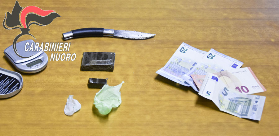 52enne segnalato per spaccio trovato con hashish e arrestato