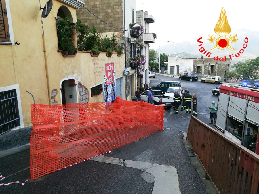 Maltempo. Bomba d’acqua a Orgosolo provoca allagamenti e smottamenti