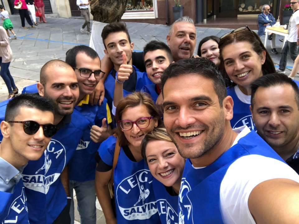 Nuoro. Insulti e offese contro la Lega: Saiu “Non ci toccano, andiamo avanti con il sorriso”