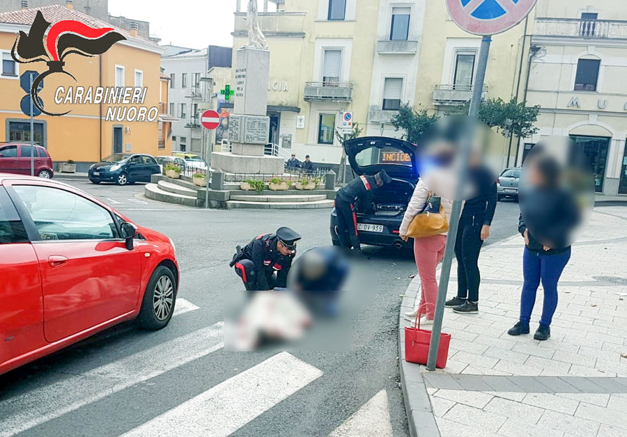 Incidente stradale  in via Della Vittoria: donna investita sulle strisce pedonali