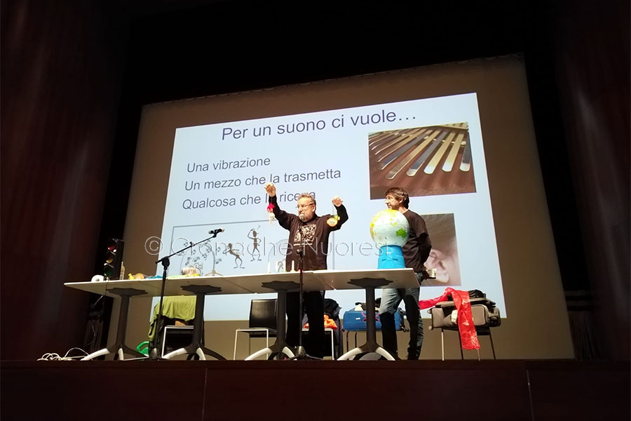 Nuoro.  Al festival della scienza grande successo di pubblico