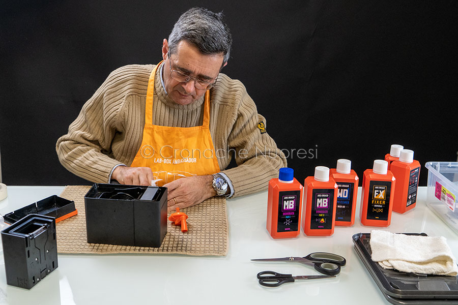 Dalla Rondinax alla Lab Box: Gerardo Bonomo racconta il bianco e nero argentico del terzo millennio