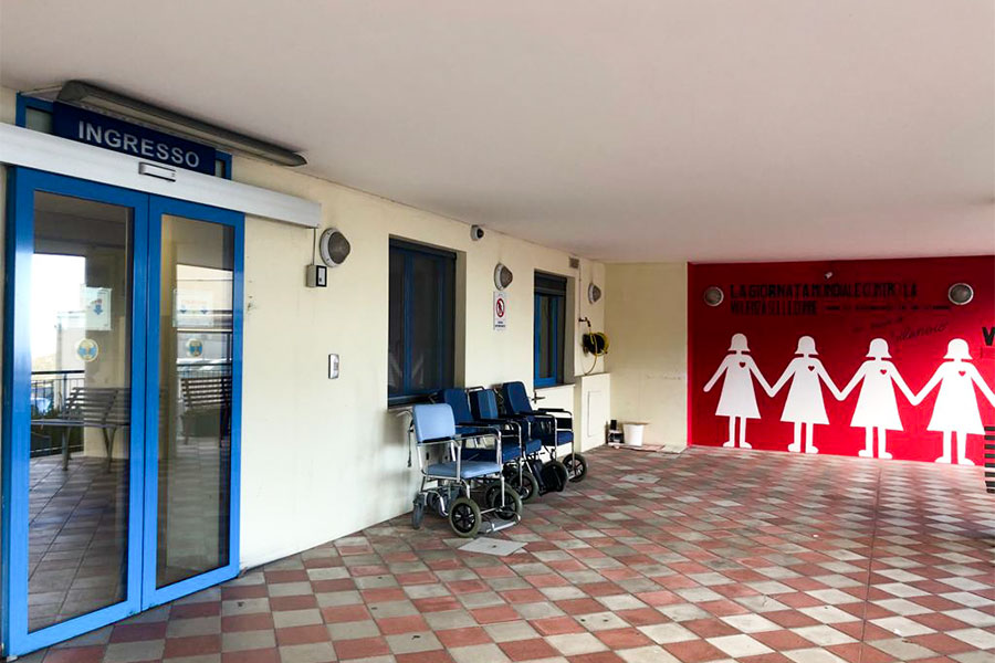 Lanusei. All’ingresso dell’ospedale un Murale contro la violenza sulle donne