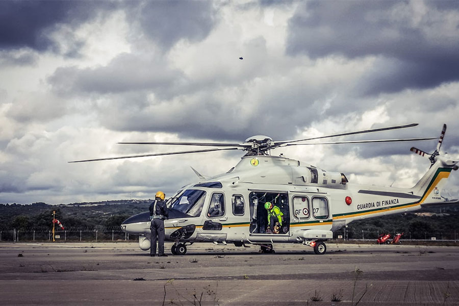 Il soccorso alpino della Guardia di Finanza affina le tecniche di ricerca tra le falesie dell’Ogliastra