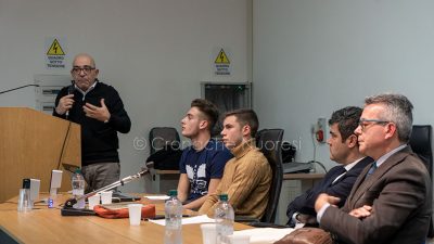 Il ricordo dei fratelli Pintor al Fermi di Nuoro (foto S.Novellu)