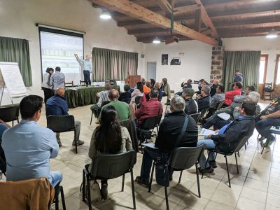 Operai Ente Forestali in riunione