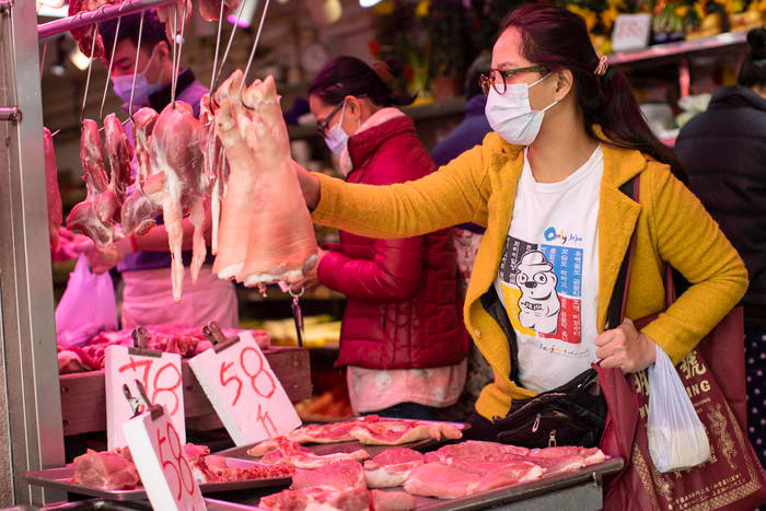 Corona Virus. I medici italiani invitano a fare il vaccino antinfluenzale: in Cina oltre 170 i morti e 7mila i contagi