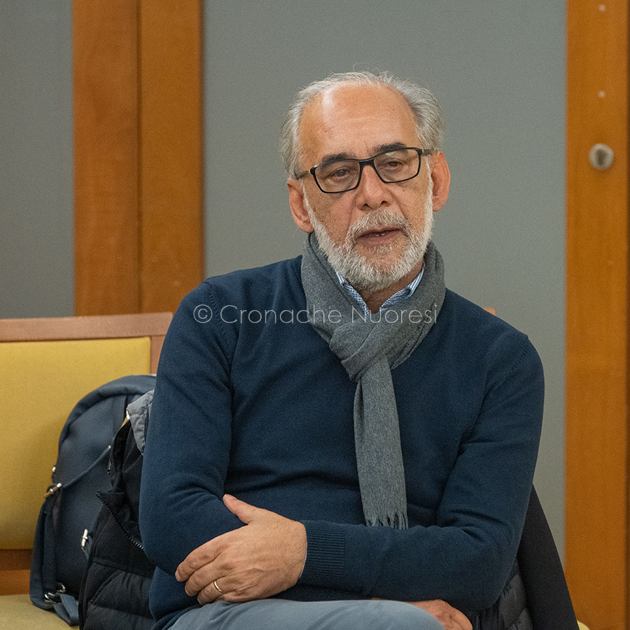 Polemica a Nuoro: Assessore in pensione, indennità da 4.912,69 legittima o no?