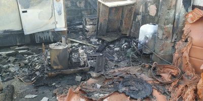 Una parte dei macchinari distrutti dalle fiamme