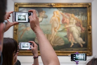Firenze, visitatori agli Uffizi (foto S.Novellu)