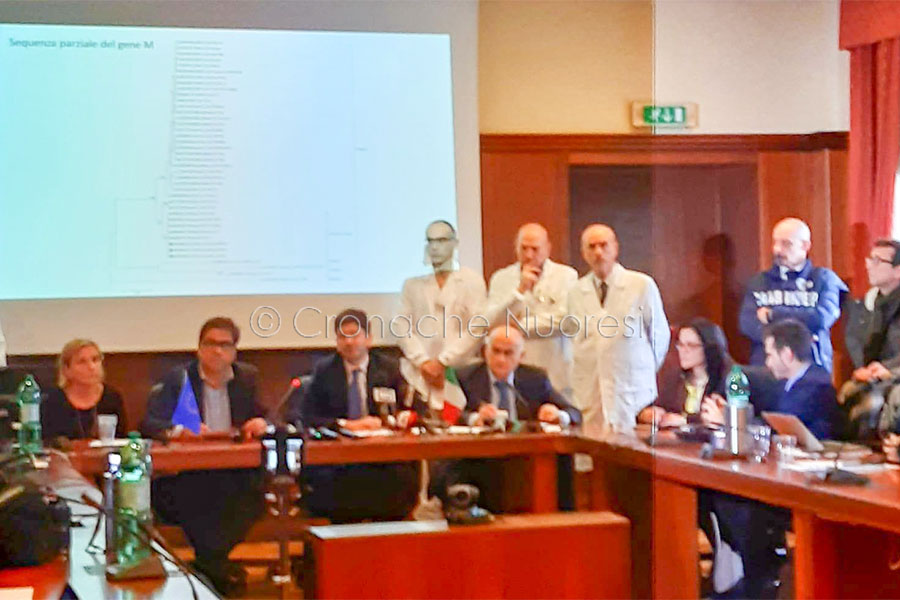 Coronavirus isolato in “sequenza” all’ospedale Spallanzani di Roma