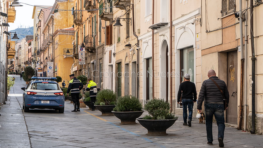 Coronavirus. Nuoro: controlli a tappeto contro gli assembramenti dei ragazzini