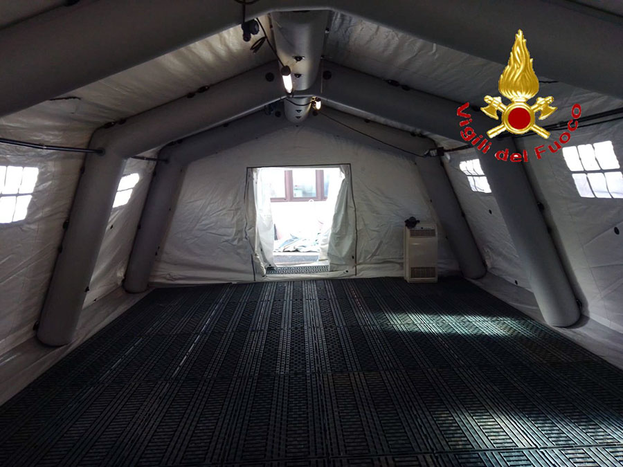 Nuoro. Una terza tenda per il pre-triage al pronto soccorso del San Francesco