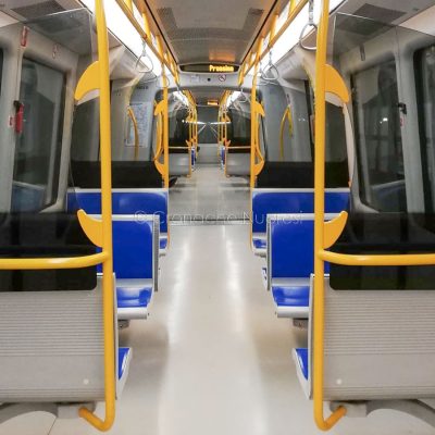 Milano, l'interno vuoto della Metropolitana (foto D.Mirai:Cronache Nuoresi)