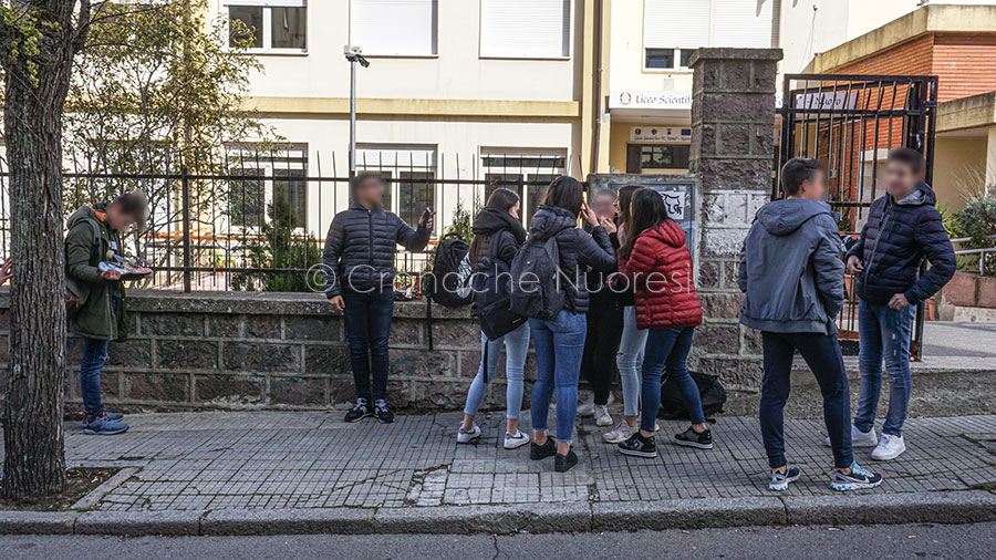 È ufficiale: da domani scuole chiuse fino al 15 marzo. Il Ministro: “Decisione presa in via prudenziale”