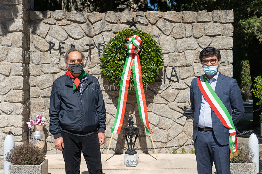 Nuoro. Il 25 Aprile ai tempi del Coronavirus sulle note di “O bella ciao”- VIDEO
