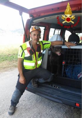 Le unità dei Vigili del fuoco che hanno rinvenuto l'uomo scomparso a Jerzu