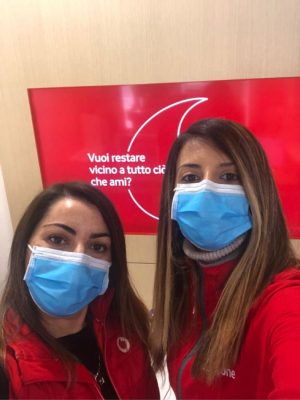 Lo staff Vodafone Go Next degli Store di Nuoro e Cagliari