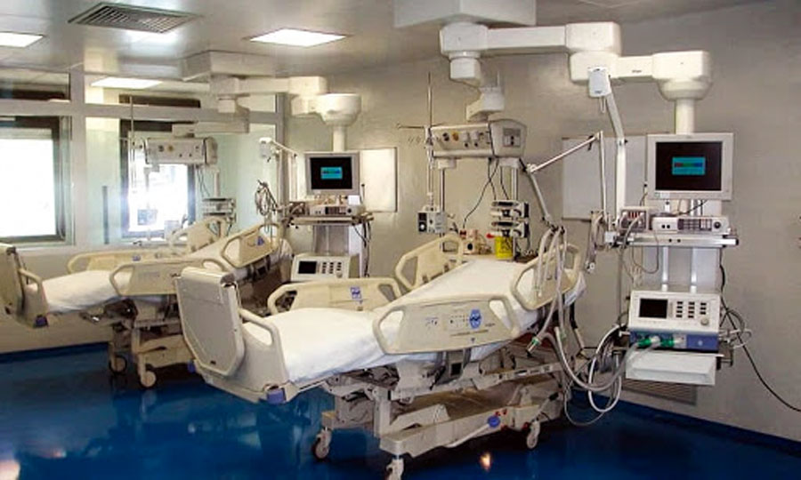 Covid. Scoppiano le terapie intensive: oltre la soglia da 3 settimane