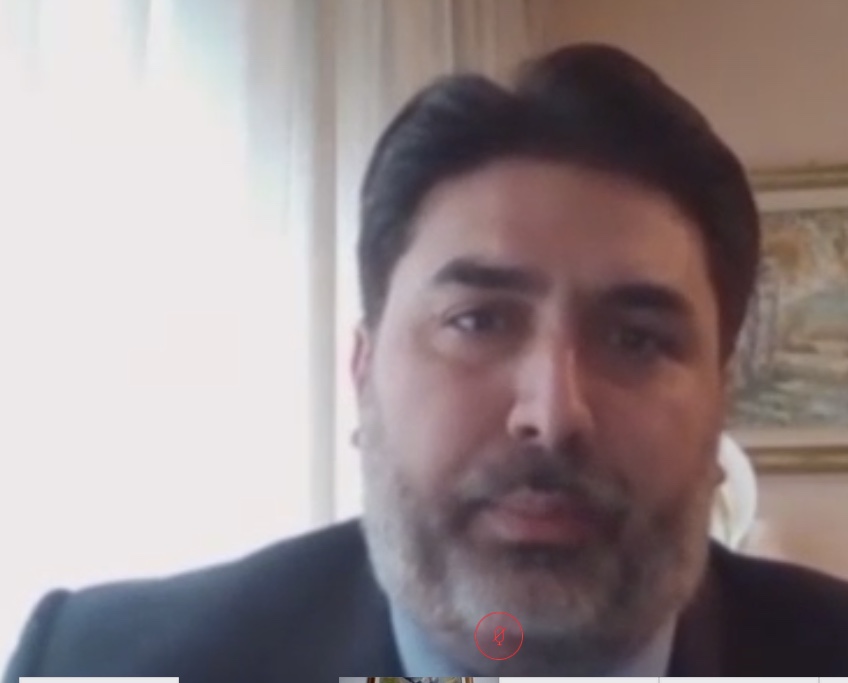 Solinas: “da lunedì riapro, mi assumo le responsabilità al posto dei Sindaci”