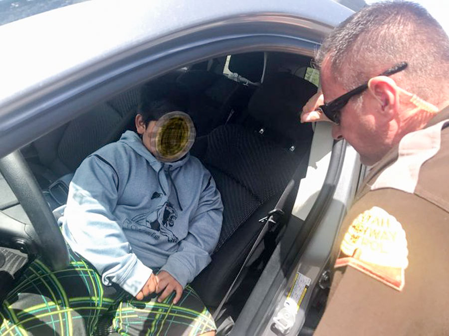 A 5 anni fermato alla guida di un SUV: ” voglio la Lamborghini”