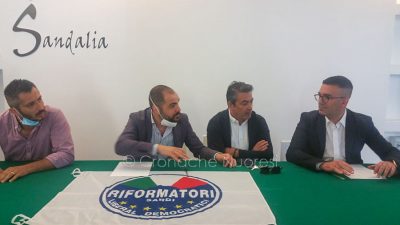 L'incontro per la discesa in campo di Paolo Fadda con i Riformatori (foto S.Meloni)