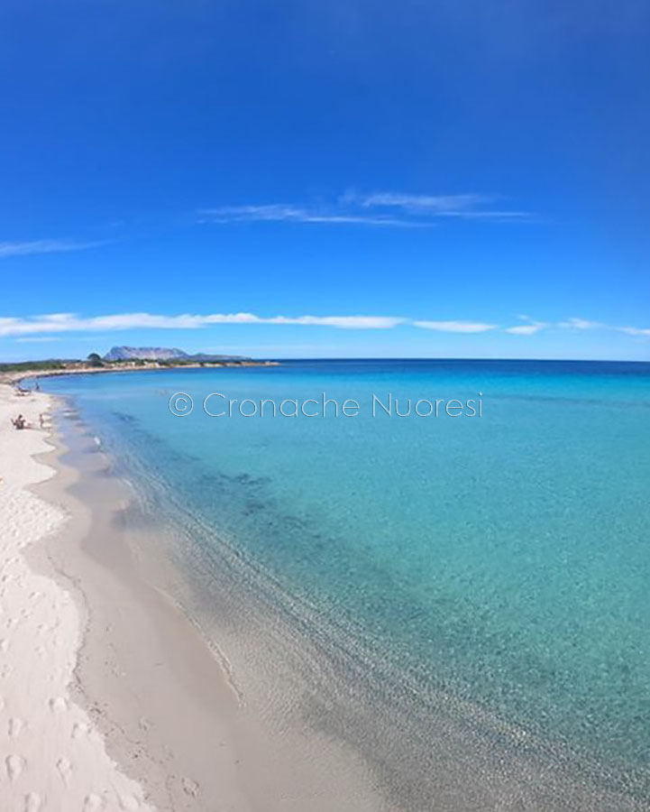 Polemiche sul rilancio del turismo in Sardegna: campagna pubblicitaria obsoleta