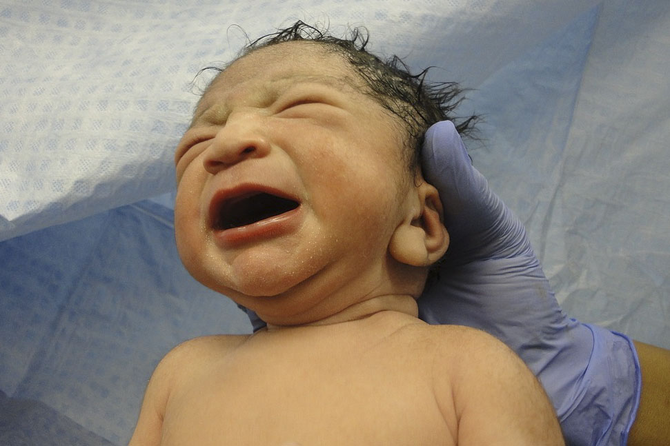 L’Ogliastra abbandonata da Nieddu e Solinas: chiude l’unico punto nascita del territorio