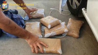 La cocaina sequestrata a Olbia