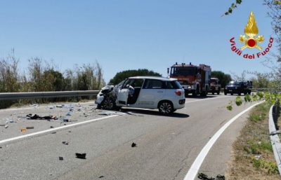 Lo scontro fra auto e camper