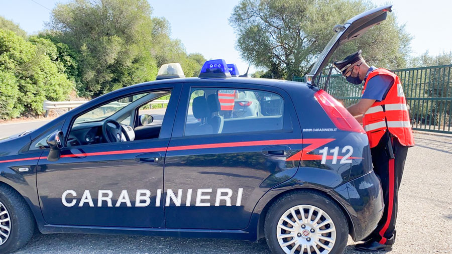Talana: i Carabinieri recuperano in una zona impervia due motocross rubate