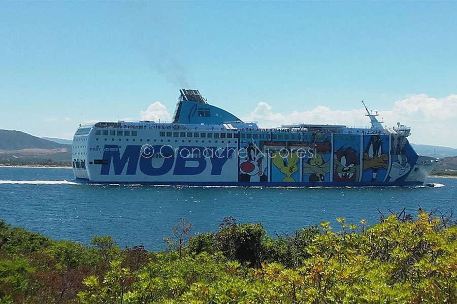 Il Presidente del Consiglio regionale Pais: “tamponi e controlli intensificati nei porti e aeroporti”