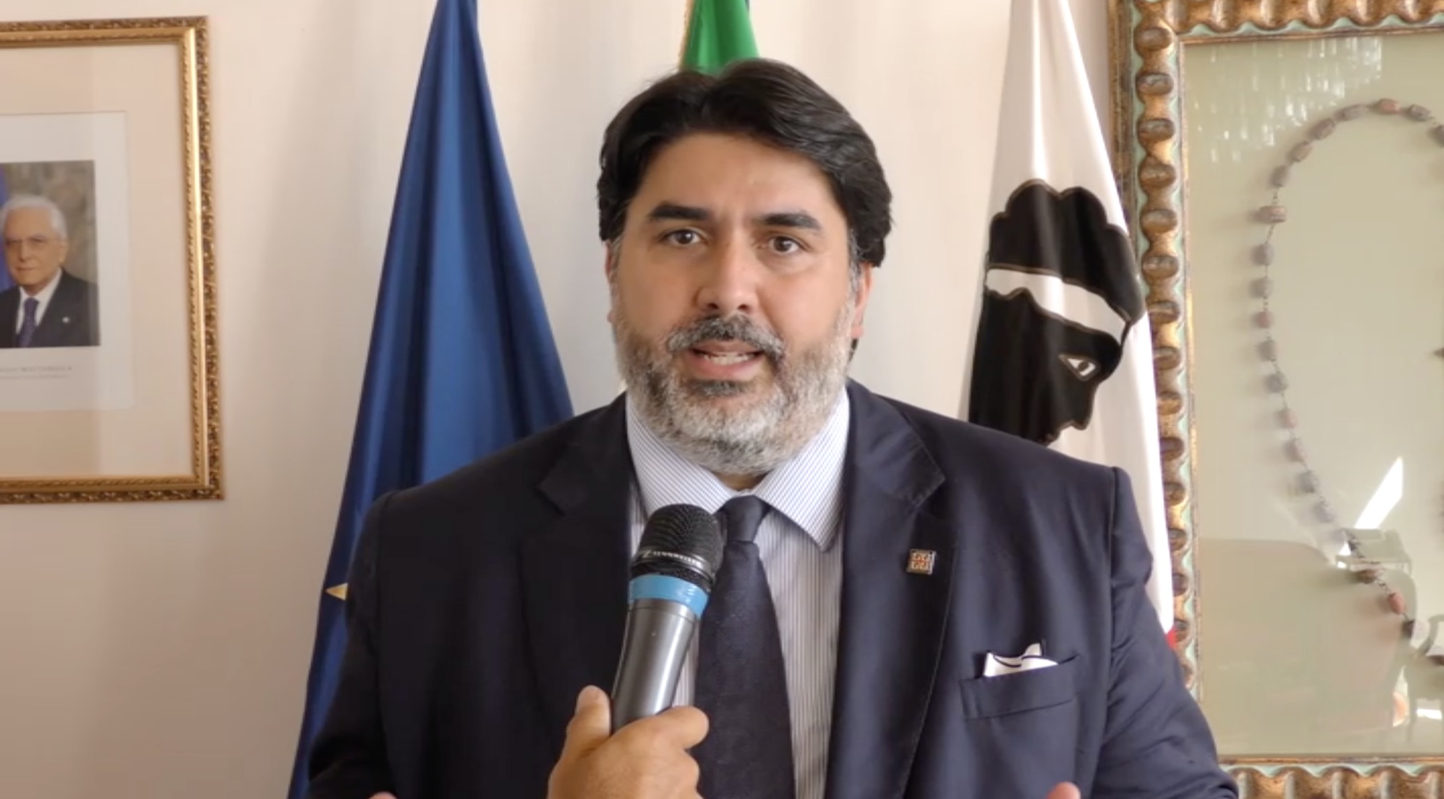 Covid. Nuova ordinanza Solinas: bar e ristoranti chiusi alle 23,00, DAD al 100% e Sardegna blindata