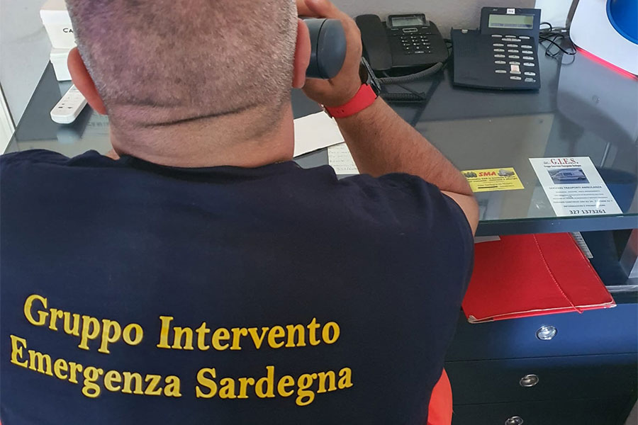 Nuoro. Nonnina chiama il 118: “non riesco ad andare a prendere l’acqua” – intervengono i soccorritori – VIDEO