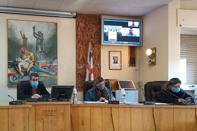 Macomer, riunione del Consiglio Comunale (foto P.G. Vacca)