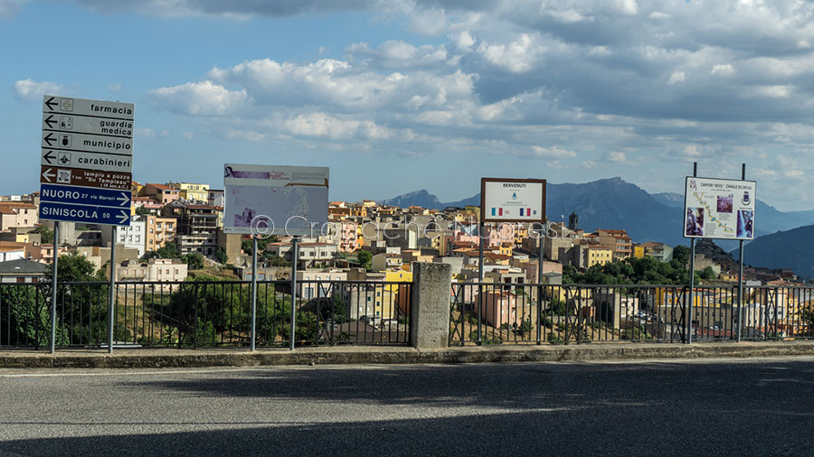 Investita in centro a Orune: grave una donna di 45 anni