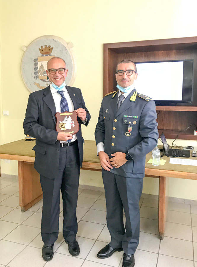 Nuoro. Il prefetto in visita al Comando Provinciale della Guardia di Finanza