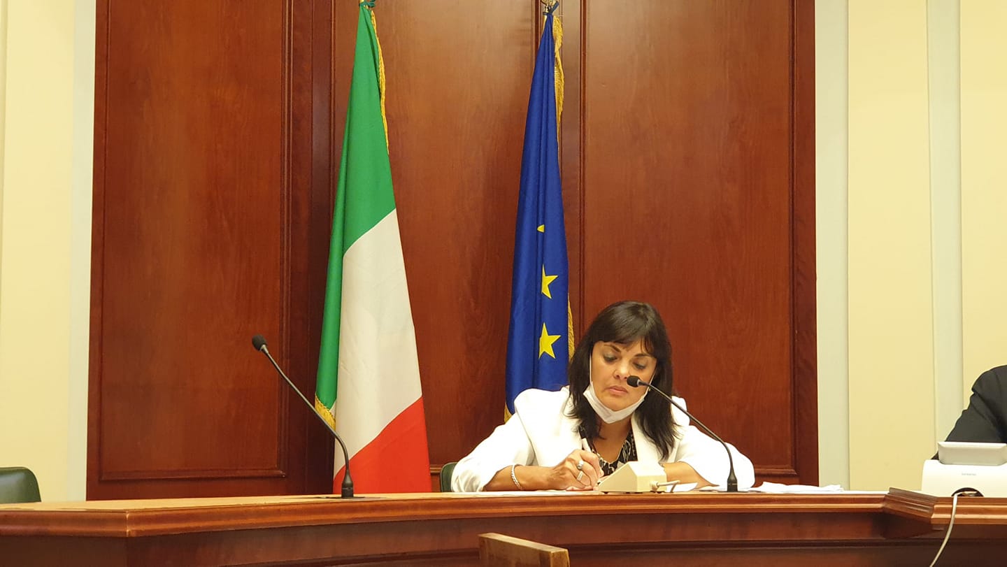 Evangelista (M5s): sgravi fiscali per aziende agricole che producono energia da fonti rinnovabili