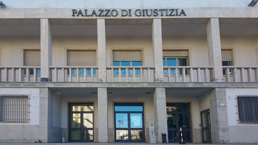 “Basta alla violenza!”: il 25 e 28 novembre a Nuoro si discute di violenza di genere nelle scuole