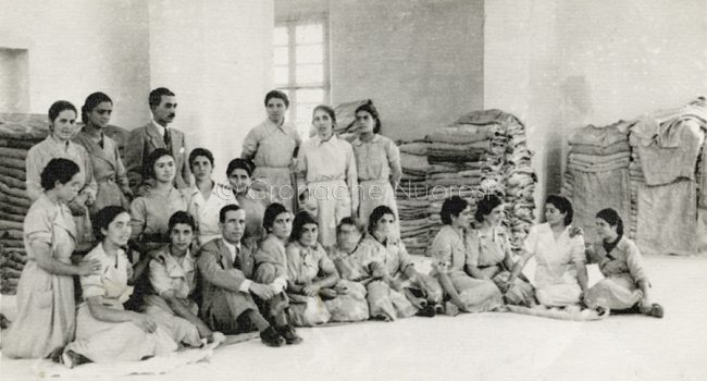 Lavoranti del pastificio Guiso Gallisai (Nuoro, 1941)