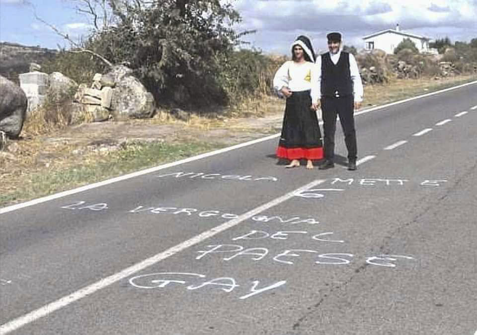 Il 10 ottobre a Milano la Performance Azione di  Nicola Mette “Frocio, Frociu, Caghineri”