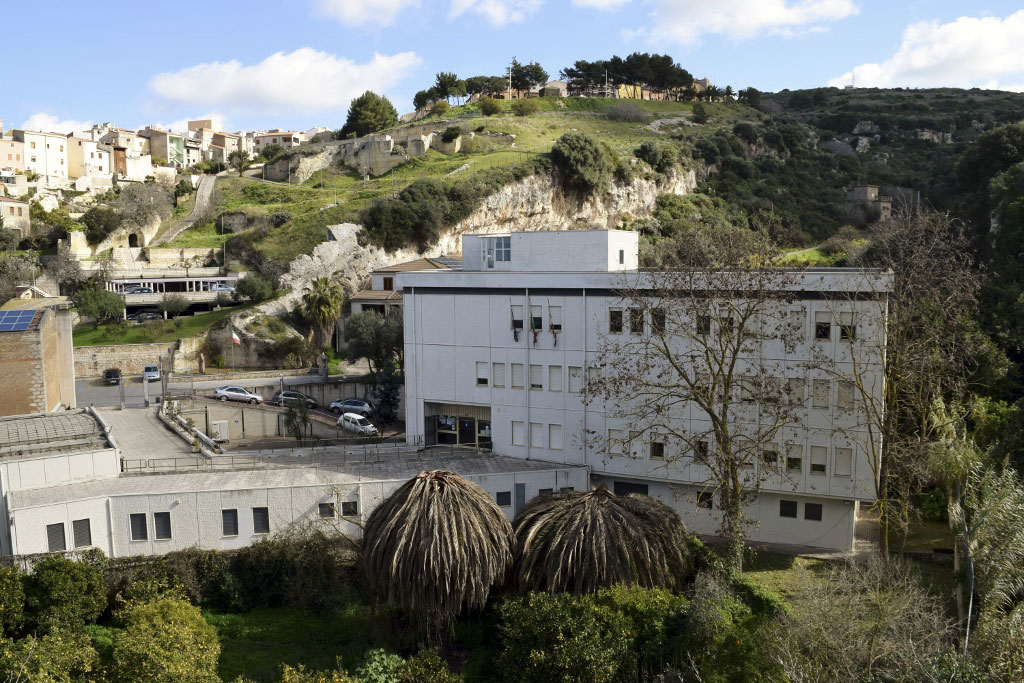 Sennori. Quattro positivi al Covid: 13 persone in isolamento fiduciario tra queste anche il sindaco