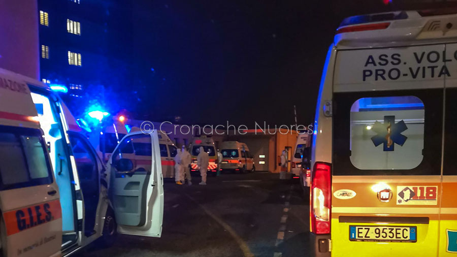 Un’odissea di 24 ore prima di accedere al reparto Covid del San Francesco, senza bere ne mangiare