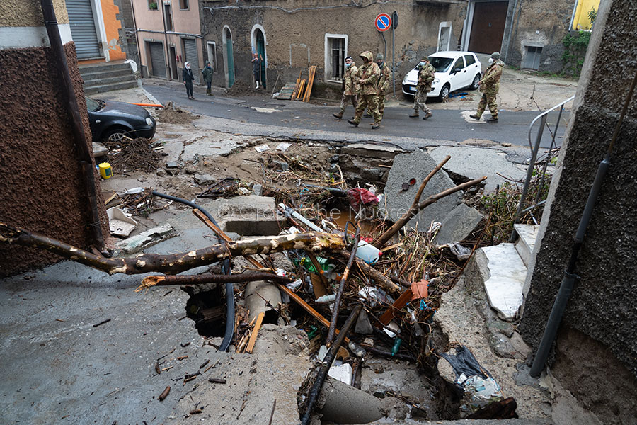 SA MALASAGURA E BITHI