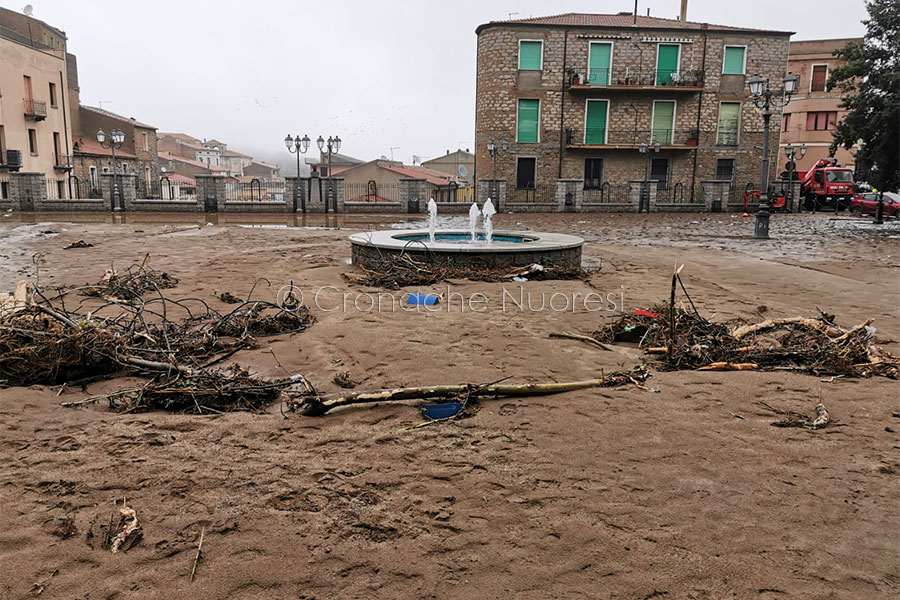 Bitti inghiottita dal fango. Macchina regionale e Brigata Sassari in campo