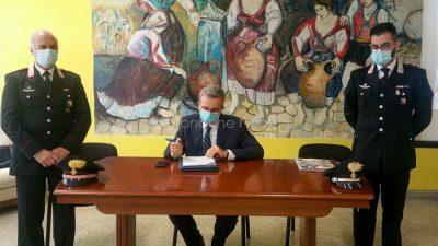 Un momento della conferenza stampa dei Carabinieri per l'arresto di Fabio Fois