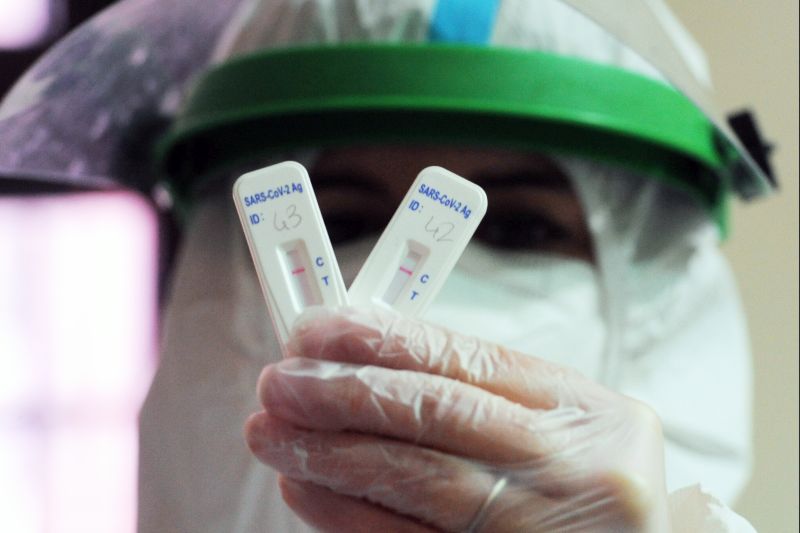 Coronavirus. Italia: nuova crescita dei contagi ma decessi in calo